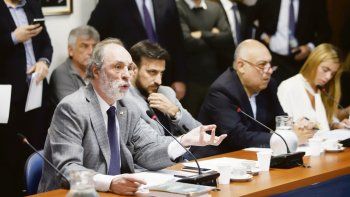 GUIÑO. El titular de la comisión de Asuntos Constitucionales de Diputados, Pablo Tonelli (PRO), logró un dictamen de mayoría sobre ficha limpia en plena campaña electoral.