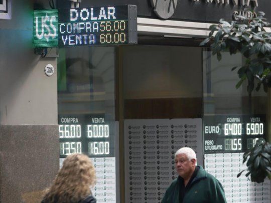 Dolar y Bancos 02SEP ignacio petunchi 01.jpg