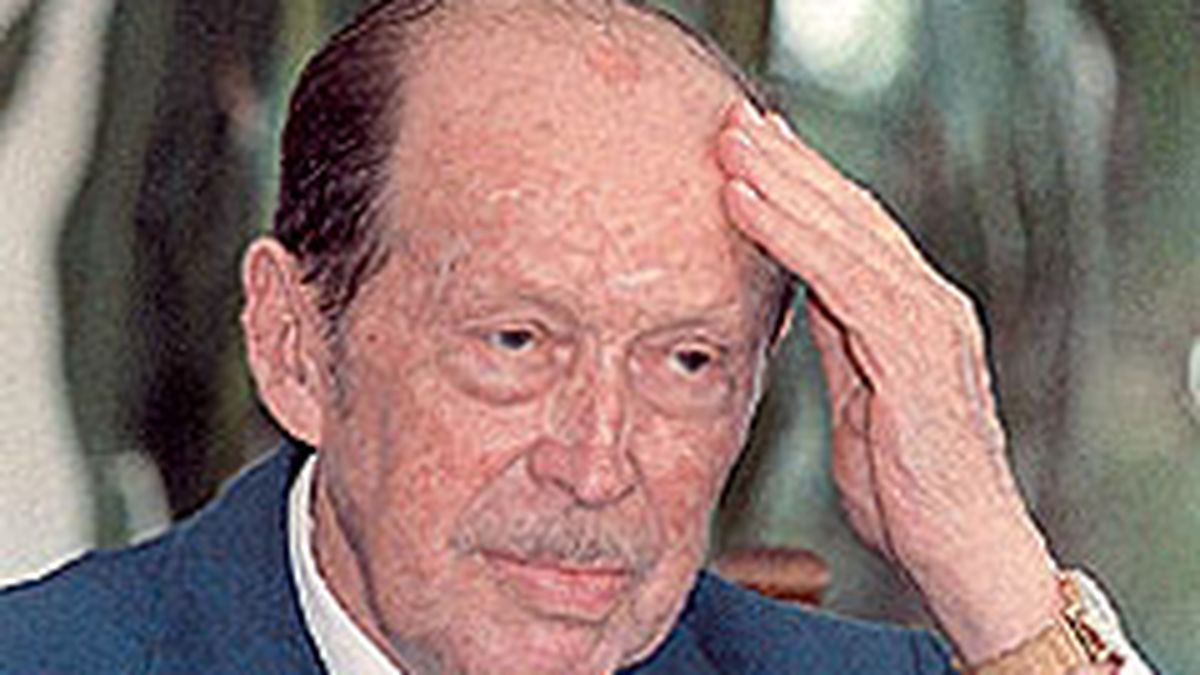 Stroessner, internado en estado grave