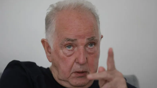 Jorge José Bacigalupo es acusado de haber intervenido en los cuadernos de Centeno. Jorge José Bacigalupo es acusado de haber intervenido en los cuadernos de Centeno.