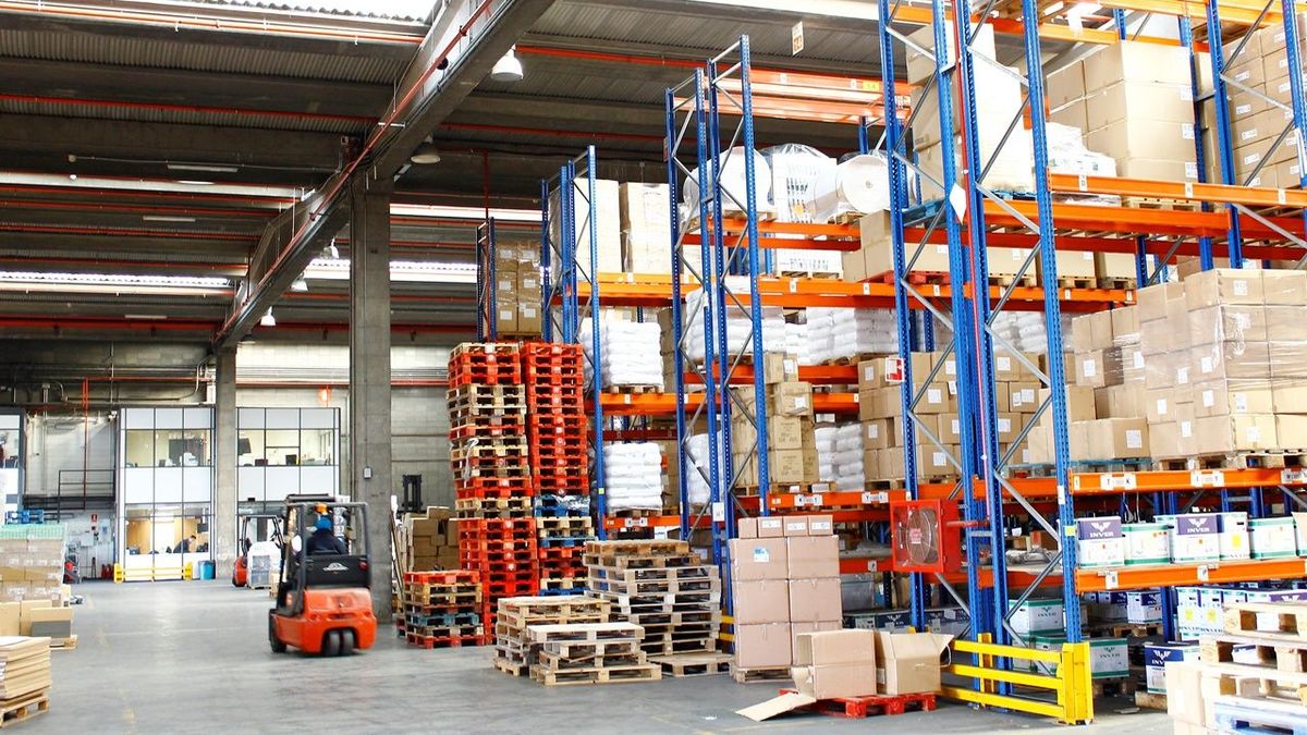 The logistics market showed a strong recovery and expands to 30,000 new square meters