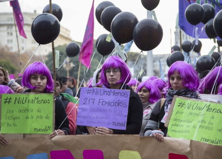 Multitudinaria marcha para volver a exigir Ni una menos (foto 7)