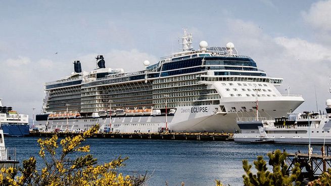 Reanudación. Vuelven los cruceros bioceánicos y antárticos tras meses sin funcionar.
