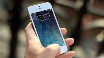 telefonicas se ahorraran hasta $2.000 millones anuales por una resolucion del gobierno