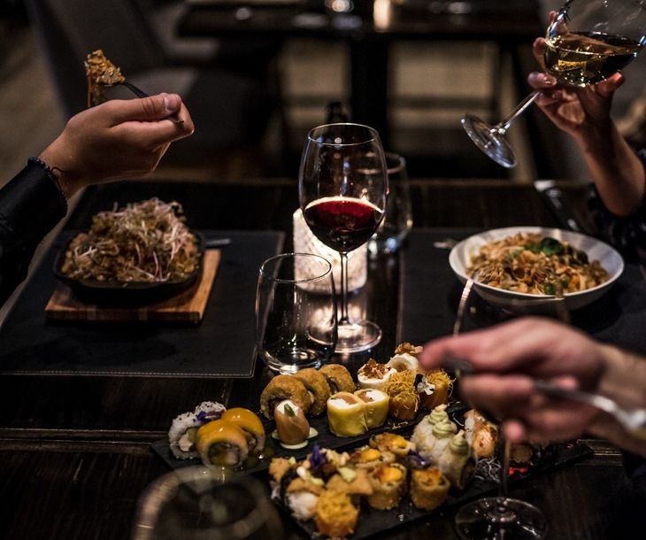 El beneficio es aplicable para comer en el salon o take away. El beneficio es aplicable para comer en el salon o take away.
