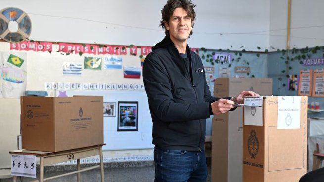 Martín Lousteau votó en Palermo