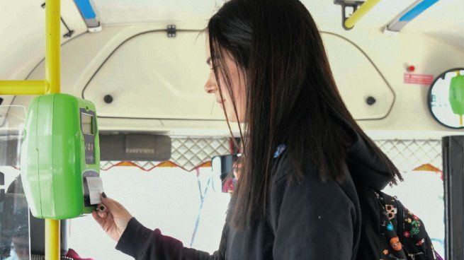 Los estudiantes de la provincia de Buenos Aires ya tienen acreditada su tarjeta SUBE.