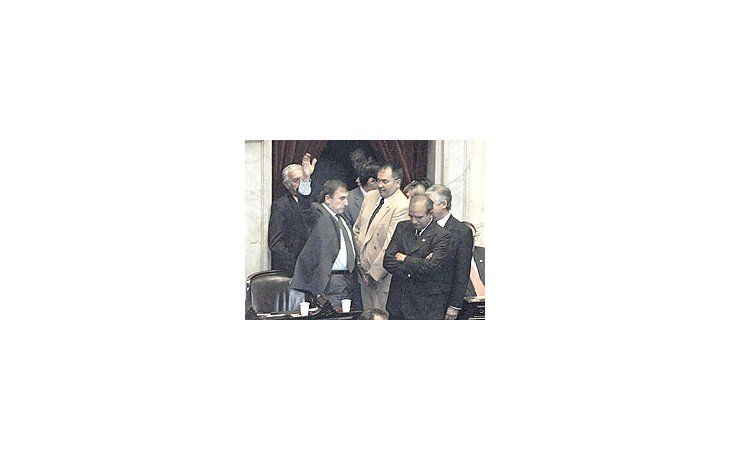 ámbito.com | Luis Patti pisó por única y última vez la Cámara de Diputados el 5 de diciembre de 2005, cuando el kirchnerismo le impidió jurar su banca por presunta inhabilidad moral.