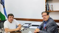 Alberto Weretilneck y Adrián Casedei, intendente de San Antonio Oeste.