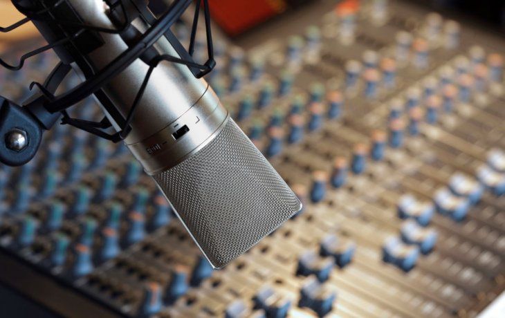 Radio.
