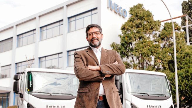 Santos Donel Jones (IVECO).jpg