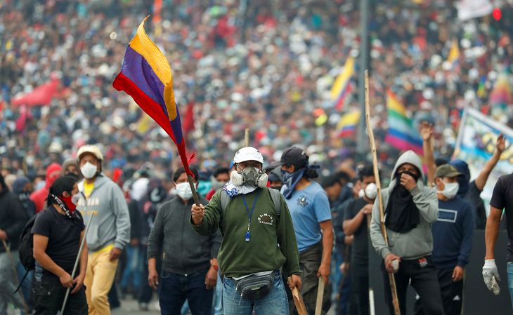 The authorities accuse the criminal organization of Aragua of being behind the protests.  