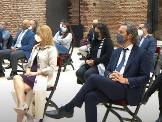 La primera dama Fabiola Yañez participó de un acto en el Museo del Bicentenario.
