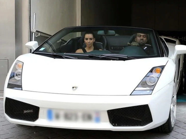 Kim Kardashian's incredible and millionaire car collection