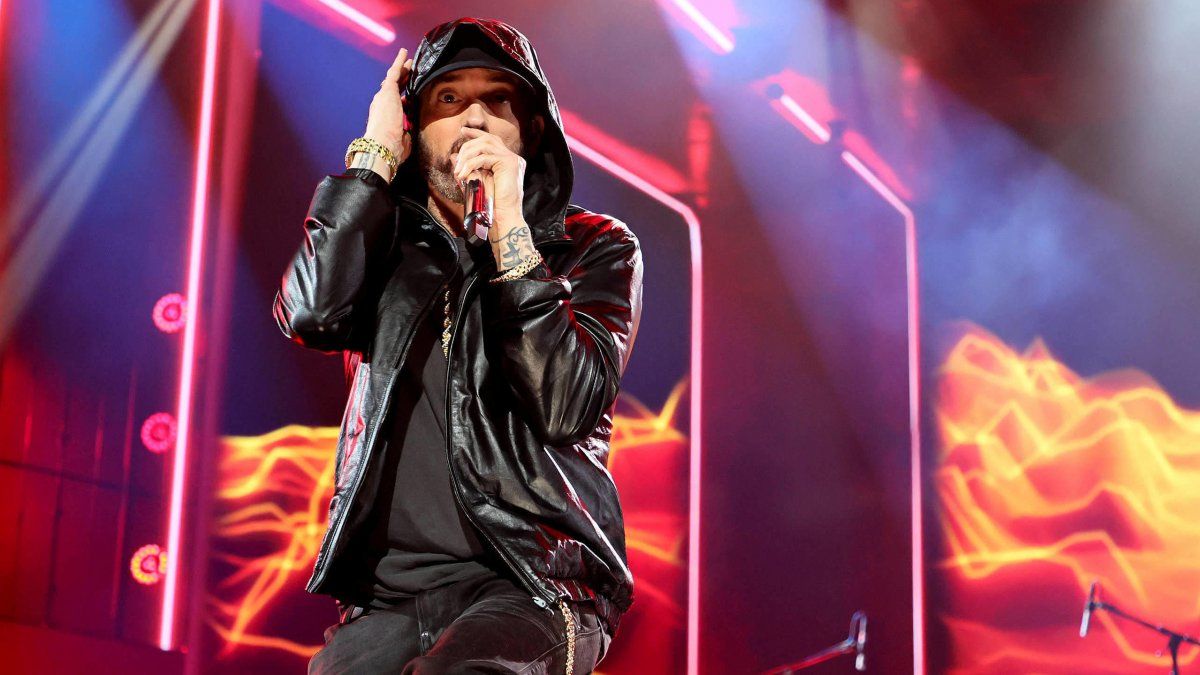 Eminem revealed that he almost died from an overdose