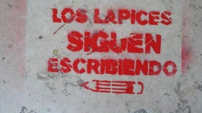 Durante la Noche de los Lápices, los estudiantes que reclamaban por el boleto estudiantil fueron secuestrados y torturados.&nbsp;