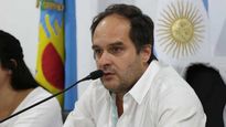 el ministro de habitat cruzo a jxc: solo entregaron 14 mil casas en cuatro anos