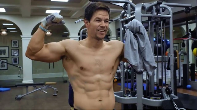 El intenso entrenamiento de Mark Wahlberg.
