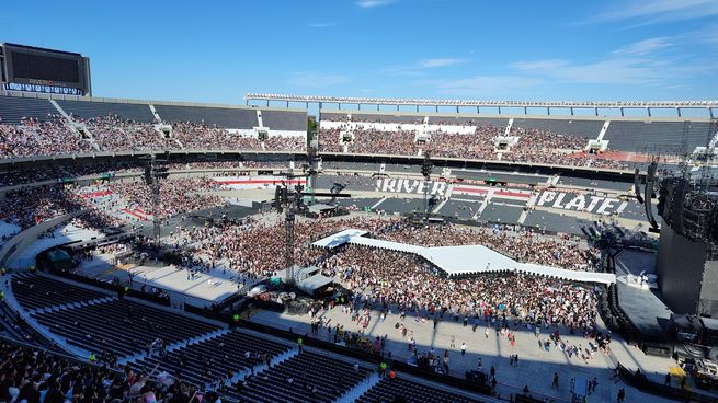 The wait is over: this is how the Swifties entered the Monumental