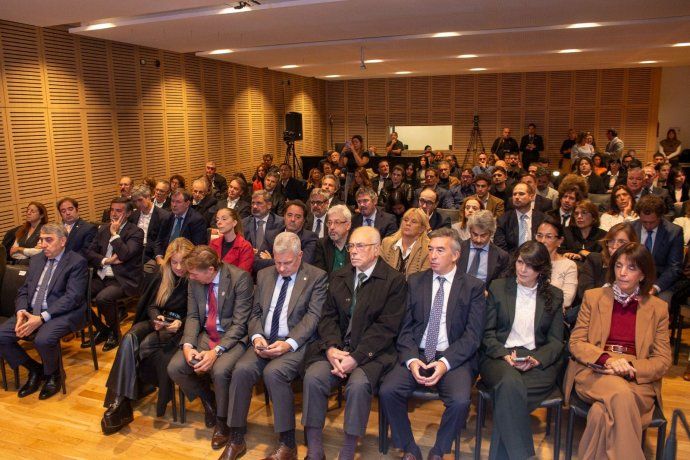 Acto por la Ley Malvinas. Acto por la Ley Malvinas.