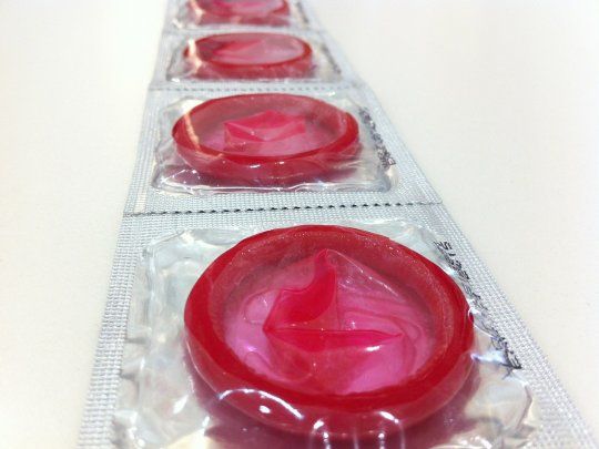 El 14 de febrero se entregarán 10.000 preservativos gratis en las farmacias de mayor tránsito