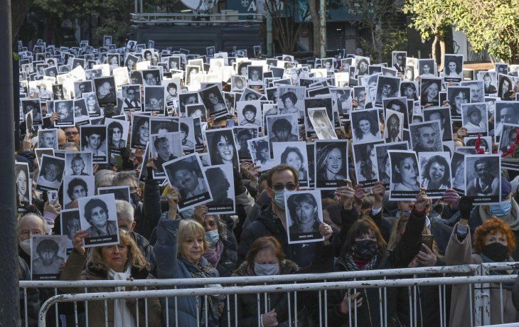 AMIA renueva su pedido de justicia con un acto que vuelve a ser presencial.