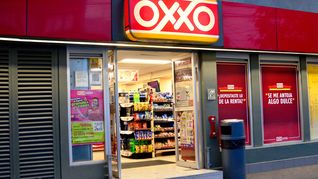 Las tiendas OXXO son muy populares en México. Las tiendas OXXO son muy populares en México.