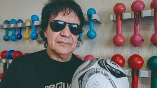 Conocé la historia de como Carlos Henrique Raposo fue futbolista sin serlo.&nbsp;