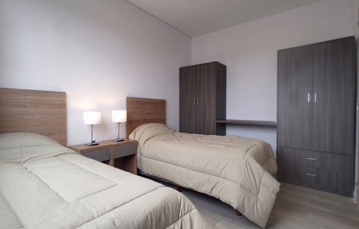 Las unidades de IDERO se enfocan en el modelo “build to rent”, con renta en dólares, contratos de largo plazo y demanda sostenida de alojamiento corporativo