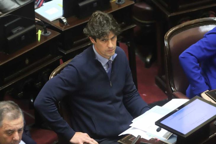 Martín Lousteau, nuevo titular de la Bicameral de Inteligencia. Martín Lousteau, nuevo titular de la Bicameral de Inteligencia.