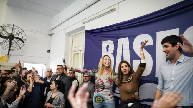 La agrupación BASES CABA ganó en el Liceo N° 4 de Recoleta y logró su primer centro de estudiantes en una secundaria porteña.