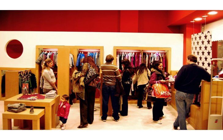 El índice de confianza del consumidor se mantuvo estable en octubre
