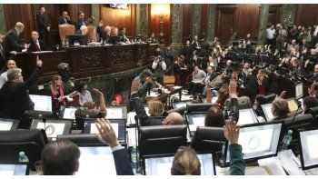 La reforma apunta a llevar a 315 cuadras al sector de prohibición.