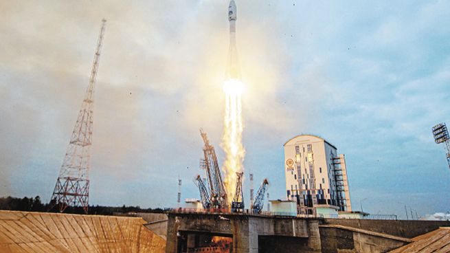 Space X lanzó la Crew.10 con el objetivo de rescatar a dos astronautas varados.&nbsp;