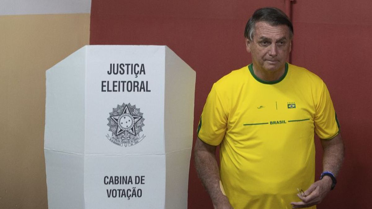 Votó Jair Bolsonaro en las Elecciones en Brasil: "Seremos victoriosos esta tarde"