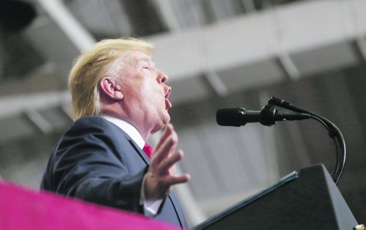 El presidente Donald Trump ya hab&iacute;a usado Twitter este domingo para amenazar a Ir&aacute;n.