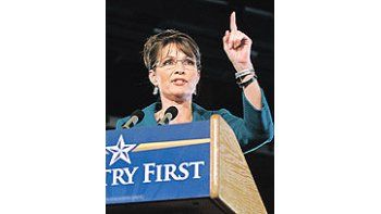 Sarah Palin confía en su carisma y Hillary Clinton en el apoyode su marido, Bill, para mantener vivas sus aspiracionespresidenciales. Ambas ponen ya la mira en 2012, pero tododependerá del resultado de los comicios de mañana.