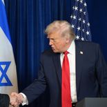 Trump recibió a Benjamín Netanyahu en Florida para tratar la segunda fase del plan de paz para Gaza. Trump recibió a Benjamín Netanyahu en Florida para tratar la segunda fase del plan de paz para Gaza.