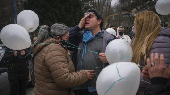 Dolor: Mar del Plata homenajeó con una caravana a María Mariángeli, la primera trabajadora de la salud en fallecer por Covid-19 en la ciudad.