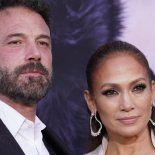 Jennifer Lopez quedó al frente de la mansión que compartía con Ben Affleck y también de una eventual ganancia futura si logra venderla. Jennifer Lopez quedó al frente de la mansión que compartía con Ben Affleck y también de una eventual ganancia futura si logra venderla.