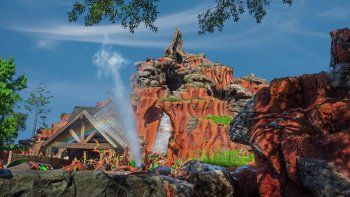 disney cerro splash mountain y ya venden el agua en ebay