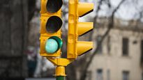 La Intendencia de Montevideo implementa un sistema de inteligencia artificial para mejorar la planificación semafórica.