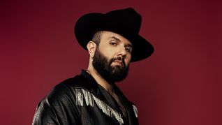 Carín León vuelve a Argentina con un show en el Movistar Arena. Carín León vuelve a Argentina con un show en el Movistar Arena.