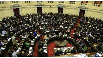 Para los empleados legislativos, el incremento es muy distinto. Tras la negociación paritaria entre el gremio y las conducciones de ambas cámaras, tuvieron una suba salarial del 31% en dos cuotas, en marzo y agosto pasados.