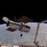 El observatorio Swift de la NASA terminó su misión científica tras casi 22 años en órbita y se prepara para reingresar en la atmósfera terrestre. El observatorio Swift de la NASA terminó su misión científica tras casi 22 años en órbita y se prepara para reingresar en la atmósfera terrestre.