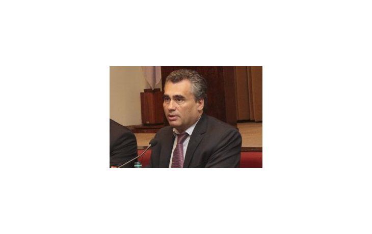 Vanoli tildó denuncia por dólares a futuro de inconsistente y electoralista