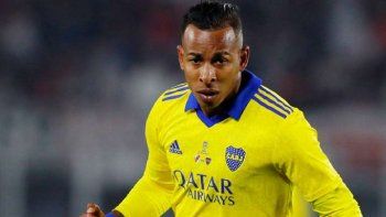 maxima tension: boca pidio ante la fifa y afa liberar el cupo de sebastian villa