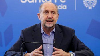 por falta de acuerdo con la oposicion, el gobierno de santa fe prorrogo el presupuesto del ano pasado