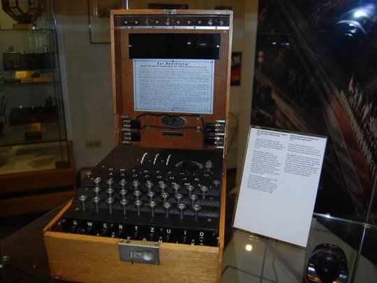 Máquina Enigma.