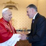 Yamandú Orsi y León XIV conversaron sobre la ley de eutanasia. Yamandú Orsi y León XIV conversaron sobre la ley de eutanasia.